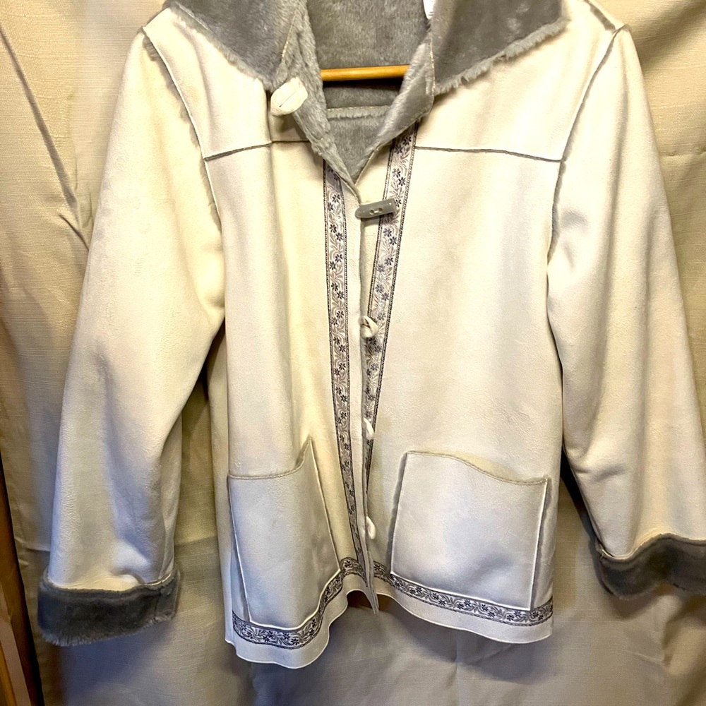 Woman’s light jacket